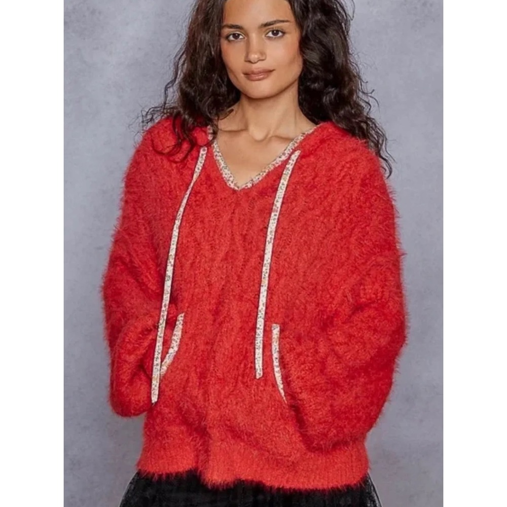 POL Womens Red‎ Eyelash Knit Fuzzy Hoodie Floral Trim Oversized Sweater YST752 M